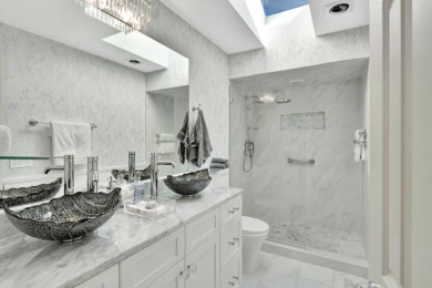 Golf course home for sale on Bent Pine Golf Club in Florida - for sale on GolfHomes.com, golf home, golf lot