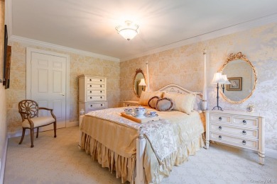 Welcome to luxury living at its finest in this beautifully on The Greens At Half Hollow in New York - for sale on GolfHomes.com, golf home, golf lot