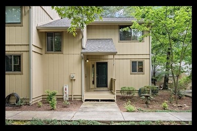 The Keowee Life Awaits You! Welcome to 103 Harbor Lights for sale on GolfHomes.com