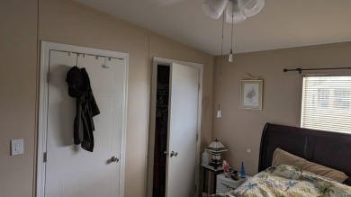 Motivated Seller - Bring All Offers!    Discover this charming on Plantation Golf Club in Florida - for sale on GolfHomes.com, golf home, golf lot