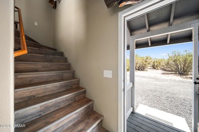 Welcome to your perfect mountain retreat in the beautiful White on Silver Creek Golf Club in Arizona - for sale on GolfHomes.com, golf home, golf lot