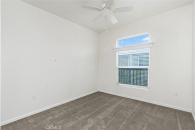 This single-level manufactured home, built in 2017, features 3 on Shorecliffs Golf Course in California - for sale on GolfHomes.com, golf home, golf lot