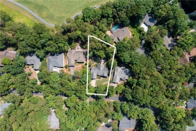 Discover this immaculate 3-bedroom, 2-bath one level home on Keowee Key Golf and Country Club in South Carolina - for sale on GolfHomes.com, golf home, golf lot