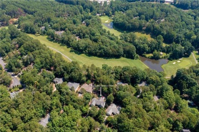 Discover this immaculate 3-bedroom, 2-bath one level home on Keowee Key Golf and Country Club in South Carolina - for sale on GolfHomes.com, golf home, golf lot