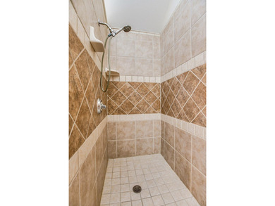 This stunning 5-bdrm, 3.5-bath home has been beautifully on Bentwood Country Club in Texas - for sale on GolfHomes.com, golf home, golf lot