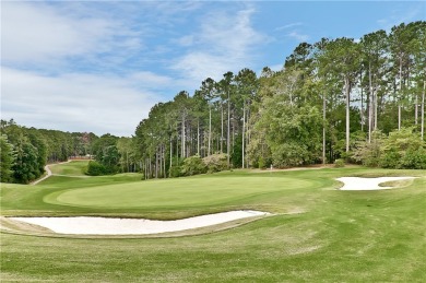 Discover this immaculate 3-bedroom, 2-bath one level home on Keowee Key Golf and Country Club in South Carolina - for sale on GolfHomes.com, golf home, golf lot