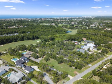 Priced to sell!! Do not wait -- schedule your appointment today on Emerald Bay Golf Club in Florida - for sale on GolfHomes.com, golf home, golf lot