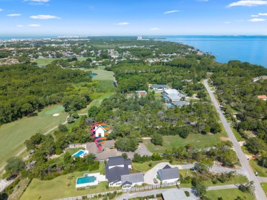 Priced to sell!! Do not wait -- schedule your appointment today on Emerald Bay Golf Club in Florida - for sale on GolfHomes.com, golf home, golf lot