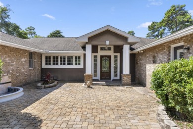 Priced to sell!! Do not wait -- schedule your appointment today on Emerald Bay Golf Club in Florida - for sale on GolfHomes.com, golf home, golf lot