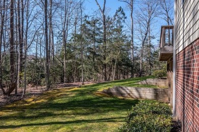 Welcome to a custom large home on a private lot backed up to the on King Carter Golf Course in Virginia - for sale on GolfHomes.com, golf home, golf lot