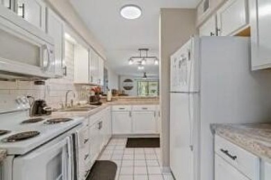Welcome to your new home! Are you looking for a home that you on Pointe Royale Village Country Club in Missouri - for sale on GolfHomes.com, golf home, golf lot