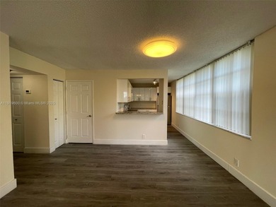 A FULLY REMODELED UNIT, IT IS BRIGHT AND HAS GREAT VIEWS on Jacaranda Golf Club in Florida - for sale on GolfHomes.com, golf home, golf lot