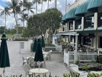 A FULLY REMODELED UNIT, IT IS BRIGHT AND HAS GREAT VIEWS on Jacaranda Golf Club in Florida - for sale on GolfHomes.com, golf home, golf lot