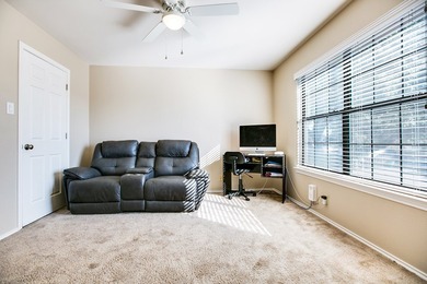 Beautiful low maintenance townhouse in Bentwood Country Club! on Bentwood Country Club in Texas - for sale on GolfHomes.com, golf home, golf lot