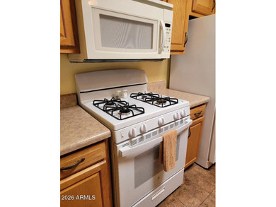 A beautiful 3 bedroom 2 bath home ., with Arizona room (not on 3 Parks Fairways in Arizona - for sale on GolfHomes.com, golf home, golf lot