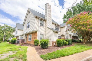 Looking for a condo in a great location? We have one! It's on Greenbrier Country Club in Virginia - for sale on GolfHomes.com, golf home, golf lot