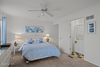 Gorgeous 3 story sound view condo with your Oak Bluff private on Brandywine Bay Golf Club in North Carolina - for sale on GolfHomes.com, golf home, golf lot