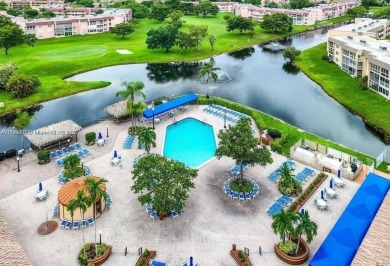 This aparment offers 2 bedrooms, 2baths updated, remodeled on Sunrise Lakes Phase III in Florida - for sale on GolfHomes.com, golf home, golf lot