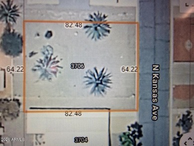 This is a beautifully landscaped lot with all utilities to the on 3 Parks Fairways in Arizona - for sale on GolfHomes.com, golf home, golf lot