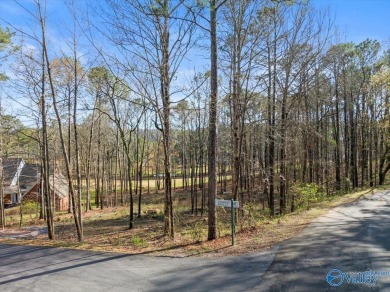 Gorgeous, large lot ready for you to bring your builder and get on Cherokee Ridge Country Club in Alabama - for sale on GolfHomes.com, golf home, golf lot
