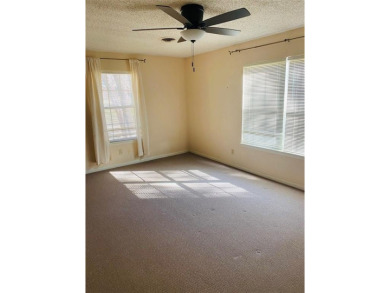 This 2bd 2ba 2 garage, large rooms has a new AC-Heat Unit on De Cordova Bend Country Club in Texas - for sale on GolfHomes.com, golf home, golf lot