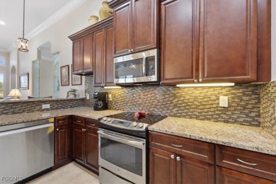 You can have it all in this custom built home by Pinnacle on River Hall Country Club in Florida - for sale on GolfHomes.com, golf home, golf lot