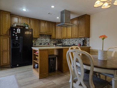 Welcome to this inviting 2-bedroom, 1.5-bath townhome that on Killearn Country Club and Inn in Florida - for sale on GolfHomes.com, golf home, golf lot