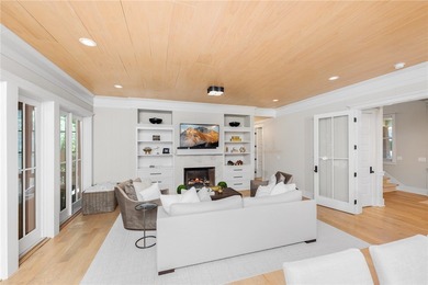 Location, convenience, completely updated, fully furnished, no on The Cliffs At Keowee Falls in South Carolina - for sale on GolfHomes.com, golf home, golf lot