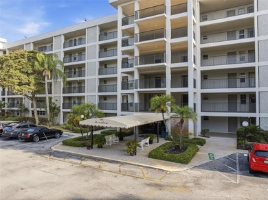 Welcome to this bright and spacious second-floor 3-bedroom on Palm-Aire Country Club and Resort - Palms in Florida - for sale on GolfHomes.com, golf home, golf lot