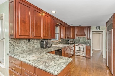 Welcome to 45 Orchard Meadow Road in East Williston! Perched on Wheatley Hills Golf Club in New York - for sale on GolfHomes.com, golf home, golf lot