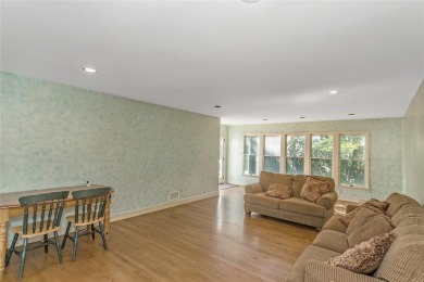 Welcome to 45 Orchard Meadow Road in East Williston! Perched on Wheatley Hills Golf Club in New York - for sale on GolfHomes.com, golf home, golf lot