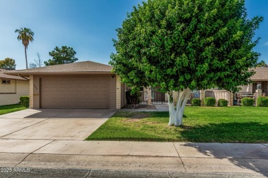 Welcome to your Sun City retreat! Situated on a desirable golf on Sun City Country Club in Arizona - for sale on GolfHomes.com, golf home, golf lot