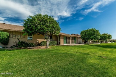 Welcome to your Sun City retreat! Situated on a desirable golf on Sun City Country Club in Arizona - for sale on GolfHomes.com, golf home, golf lot