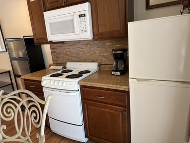 UNIQUE & UPDATED FEATURES just might be what you need!!!  Nice on Mountain Ranch Golf Club in Arkansas - for sale on GolfHomes.com, golf home, golf lot