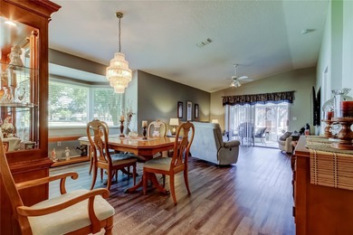 IF YOU ARE LOOKIG FOR AMAZING, WE'VE GOT IT! This move in ready on Meadow Oaks Golf and Country Club in Florida - for sale on GolfHomes.com, golf home, golf lot