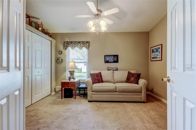 IF YOU ARE LOOKIG FOR AMAZING, WE'VE GOT IT! This move in ready on Meadow Oaks Golf and Country Club in Florida - for sale on GolfHomes.com, golf home, golf lot