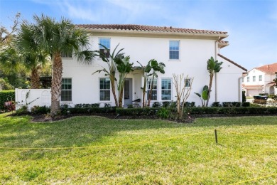 This stunning, gorgeous and upgraded town home in Apopka is on Sweetwater Country Club in Florida - for sale on GolfHomes.com, golf home, golf lot