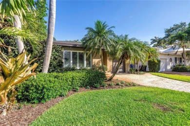 Charming, updated 2-bedroom home in prime Snell Isle location!!
 on The Renaisssance Vinoy Golf Club in Florida - for sale on GolfHomes.com, golf home, golf lot