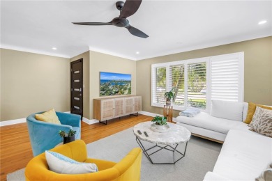 Charming, updated 2-bedroom home in prime Snell Isle location!!
 on The Renaisssance Vinoy Golf Club in Florida - for sale on GolfHomes.com, golf home, golf lot