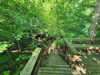 Welcome to 7864 E Millers Place in Waveland, IN! Nestled on a on Turkey Run Golf Club in Indiana - for sale on GolfHomes.com, golf home, golf lot