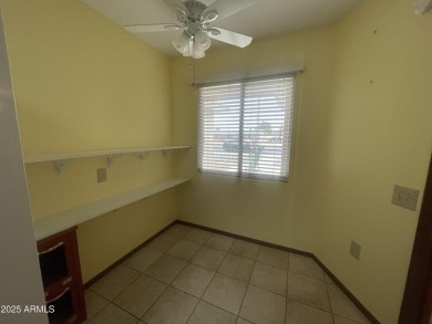 MOTIVATED SELLER, willing to CREDIT $5k at closing!!! This very on Sun City Lakes West and East in Arizona - for sale on GolfHomes.com, golf home, golf lot