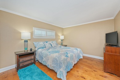 Updated one-bedroom, one-bath condo in Leisure Condominiums with on Holiday Golf Club in Florida - for sale on GolfHomes.com, golf home, golf lot
