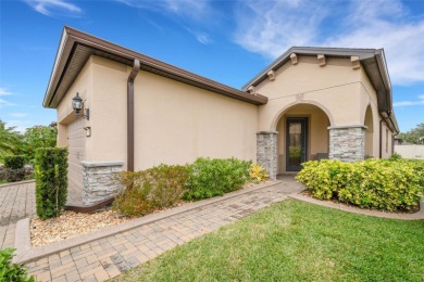 Located in the 55+ community of Del Webb Orlando, enter this on Ridgewood Lakes Golf and Country Club in Florida - for sale on GolfHomes.com, golf home, golf lot