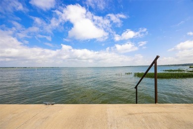 Rare Lakefront Gem in Rockwall's Premier Gated Community
Don't on Lakeside Village Golf Course in Texas - for sale on GolfHomes.com, golf home, golf lot
