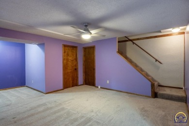 Don't miss this well-maintained and move-in-ready half-duplex on Lake Shawnee Golf Course in Kansas - for sale on GolfHomes.com, golf home, golf lot