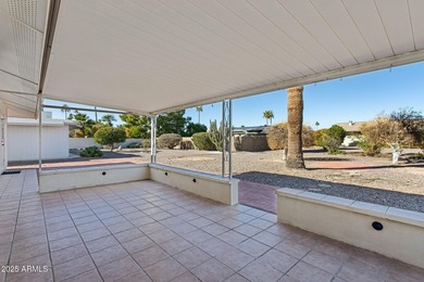 This Sun City home has 3 bedrooms and 2 updated bathrooms on Sun City Lakes West and East in Arizona - for sale on GolfHomes.com, golf home, golf lot