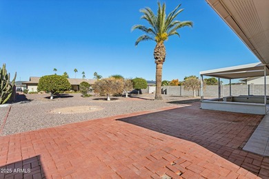 This Sun City home has 3 bedrooms and 2 updated bathrooms on Sun City Lakes West and East in Arizona - for sale on GolfHomes.com, golf home, golf lot