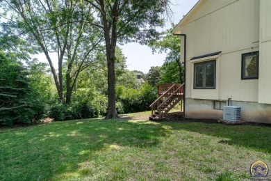 Don't miss this well-maintained and move-in-ready half-duplex on Lake Shawnee Golf Course in Kansas - for sale on GolfHomes.com, golf home, golf lot