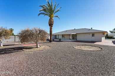 This Sun City home has 3 bedrooms and 2 updated bathrooms on Sun City Lakes West and East in Arizona - for sale on GolfHomes.com, golf home, golf lot