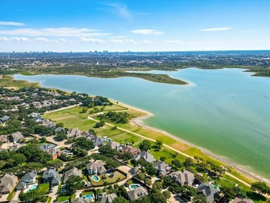Completely rebuilt down to the studs just 3 years ago, this on Stewart Peninsula Golf Course in Texas - for sale on GolfHomes.com, golf home, golf lot